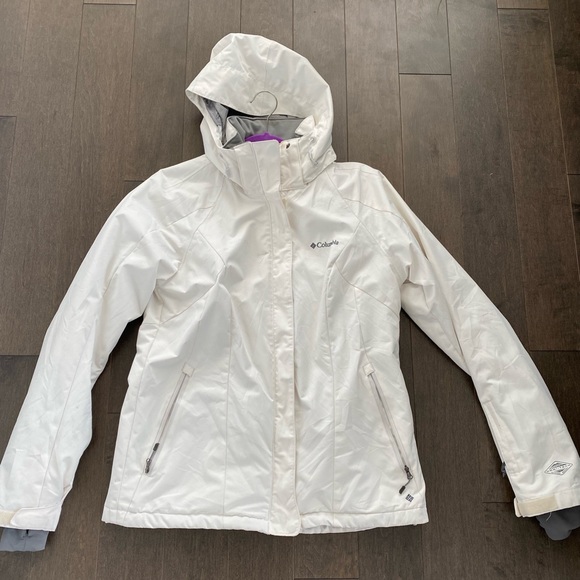 Columbia Jackets & Blazers - Women’s white Columbia ski jacket